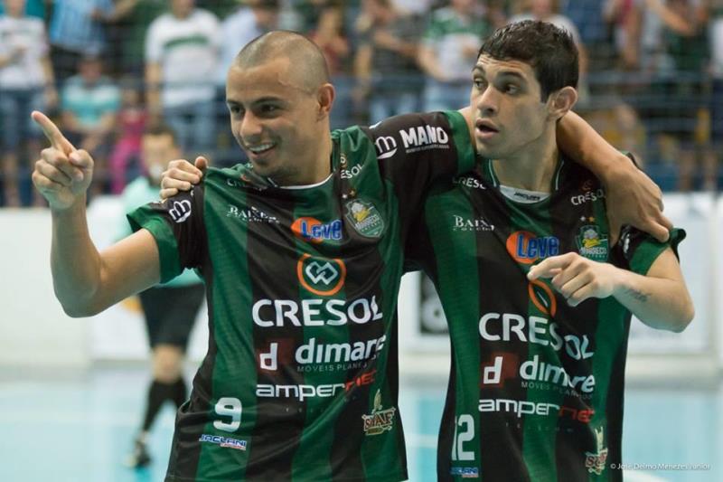 Cresol/Marreco goleia o Cascavel na semifinal do Paranaense