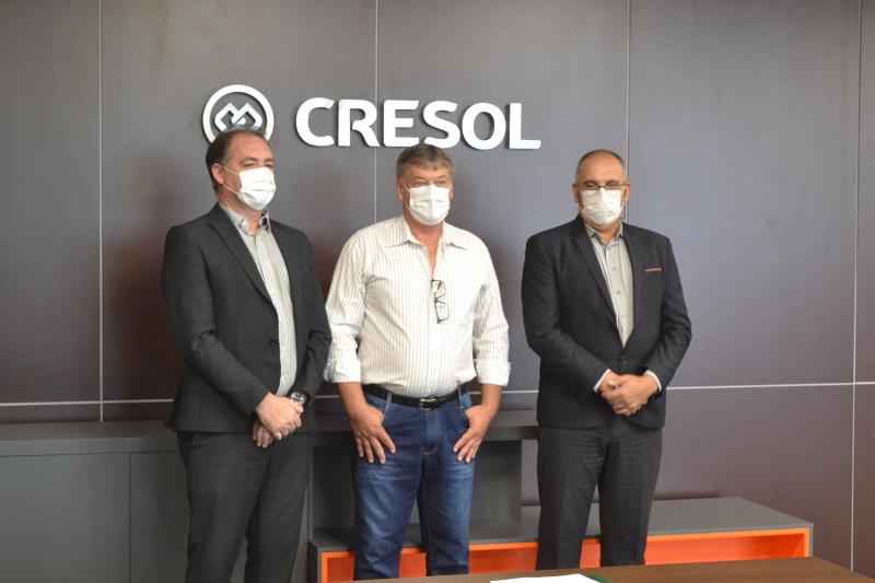 Pioneiro na Cresol, Marreco renova parceria com a cooperativa