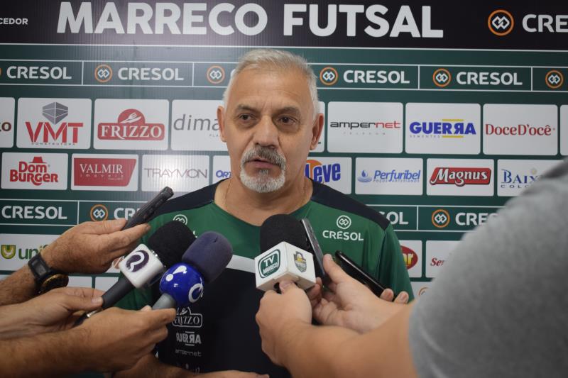 Marreco Futsal apresenta o técnico Serginho Bigode