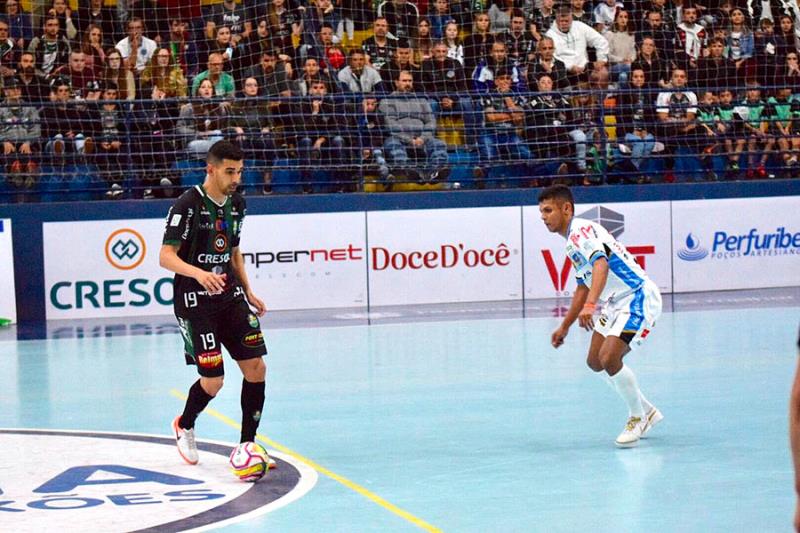 Após vencer o clássico, Marreco Futsal tem dois jogos fora de casa: Toledo e Paranavaí