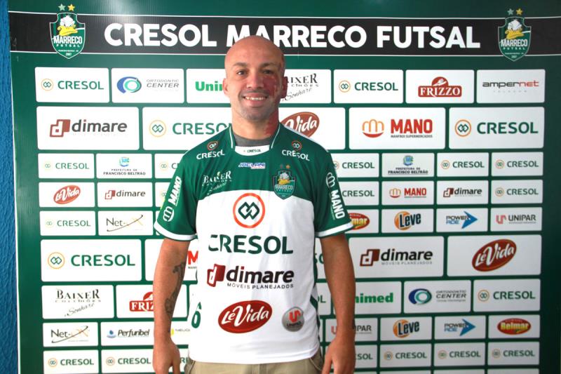 Rodrigo Mancha é apresentado ao Cresol/Marreco