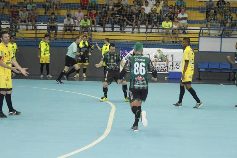 Goleada no Arrudão: 6 a 0 para o Cresol/Marreco