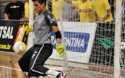 Cresol/Marreco anuncia novo goleiro