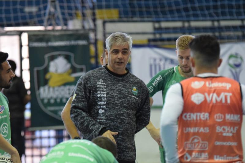 Cresol/Marreco joga hoje, em Campo Mourão