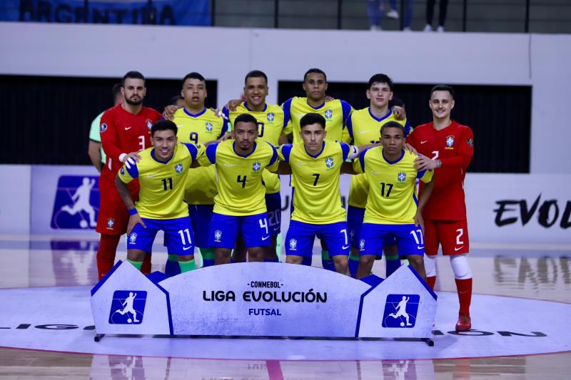 Com Athirson e Ligeiro, Seleção Brasileira é campeã da CONMEBOL Liga Evolución de Futsal